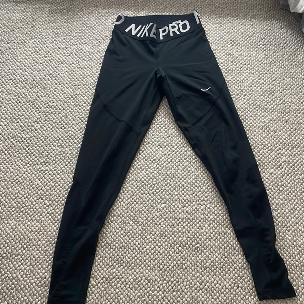 Nike Pro Black Performance Leggings